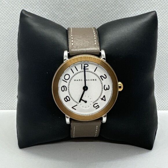 Marc Jacobs Riley MJI603 Women\'s Brown Leather Analog Dial Quartz Watch JNA248 main image 6